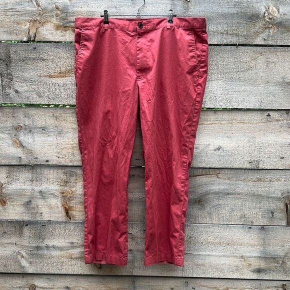 346 Brooks Brothers Men's Red Flat Front Chino Pants Size W42/L30 - Picture 1 of 7